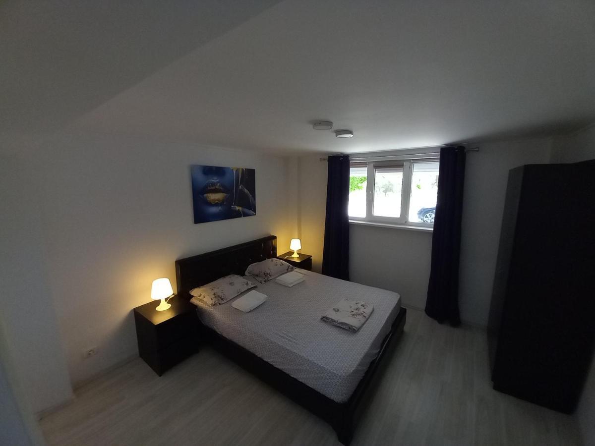 "Near Vega" Apartment Mamaia Exterior photo
